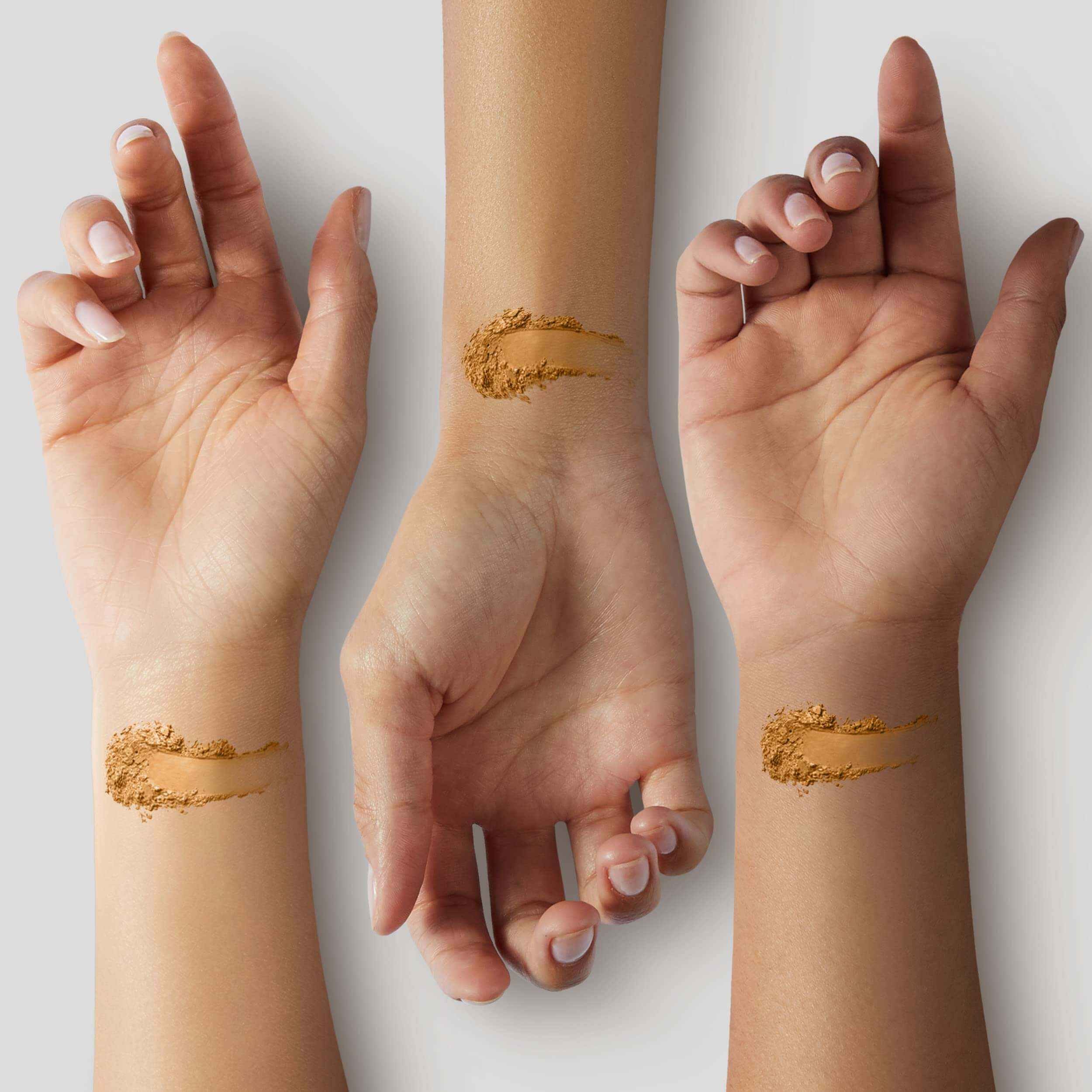 Mac Studio Fix Powder Plus Foundation