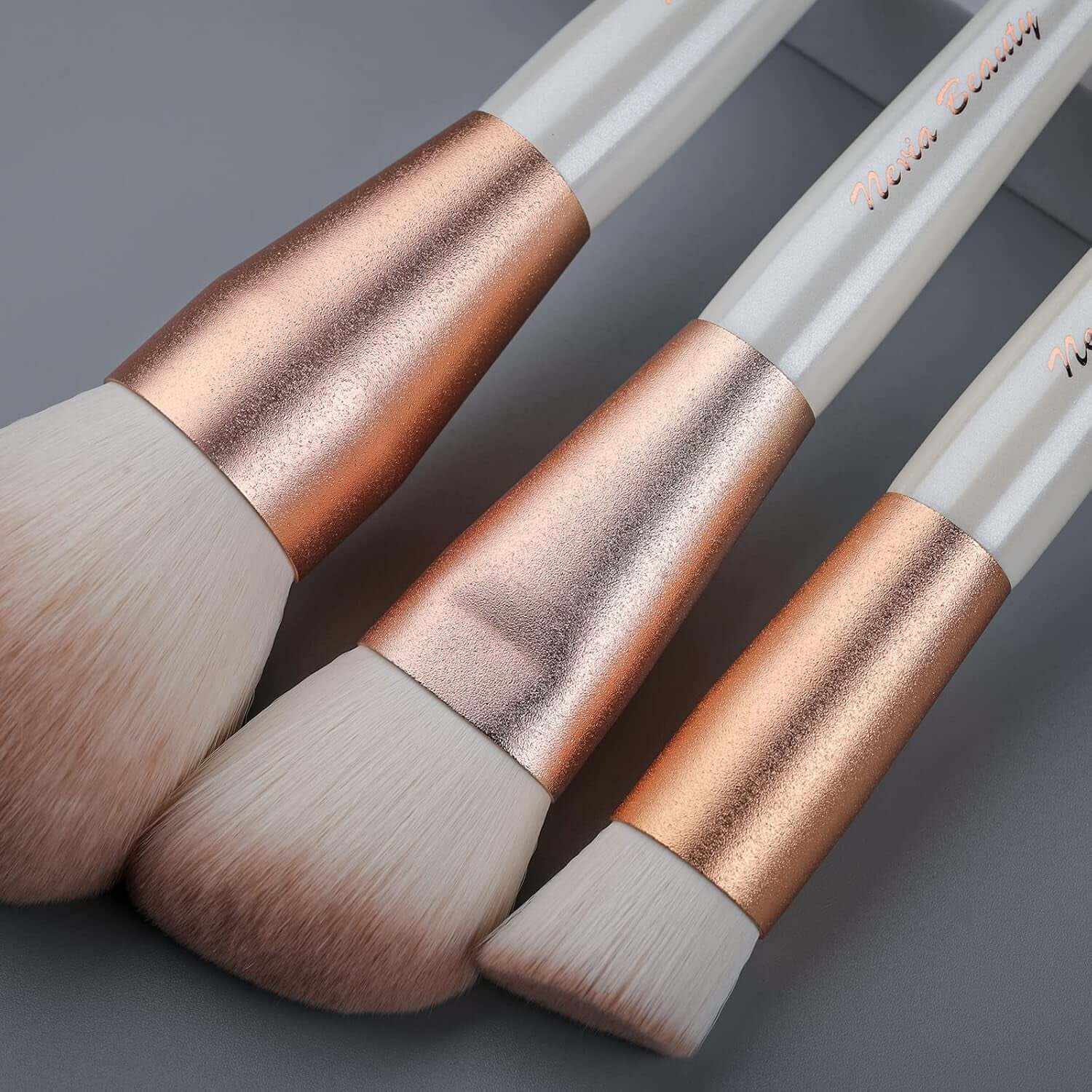 Makeup Brushes Set, 12Pcs Premium Eye Shadow, Eyebrows, Eyeliner, Concealer, Lip Liner,Foundation Makeup Brush White Travel Makeup Set,Cruelty-Free Synthetic Fiber Bristles