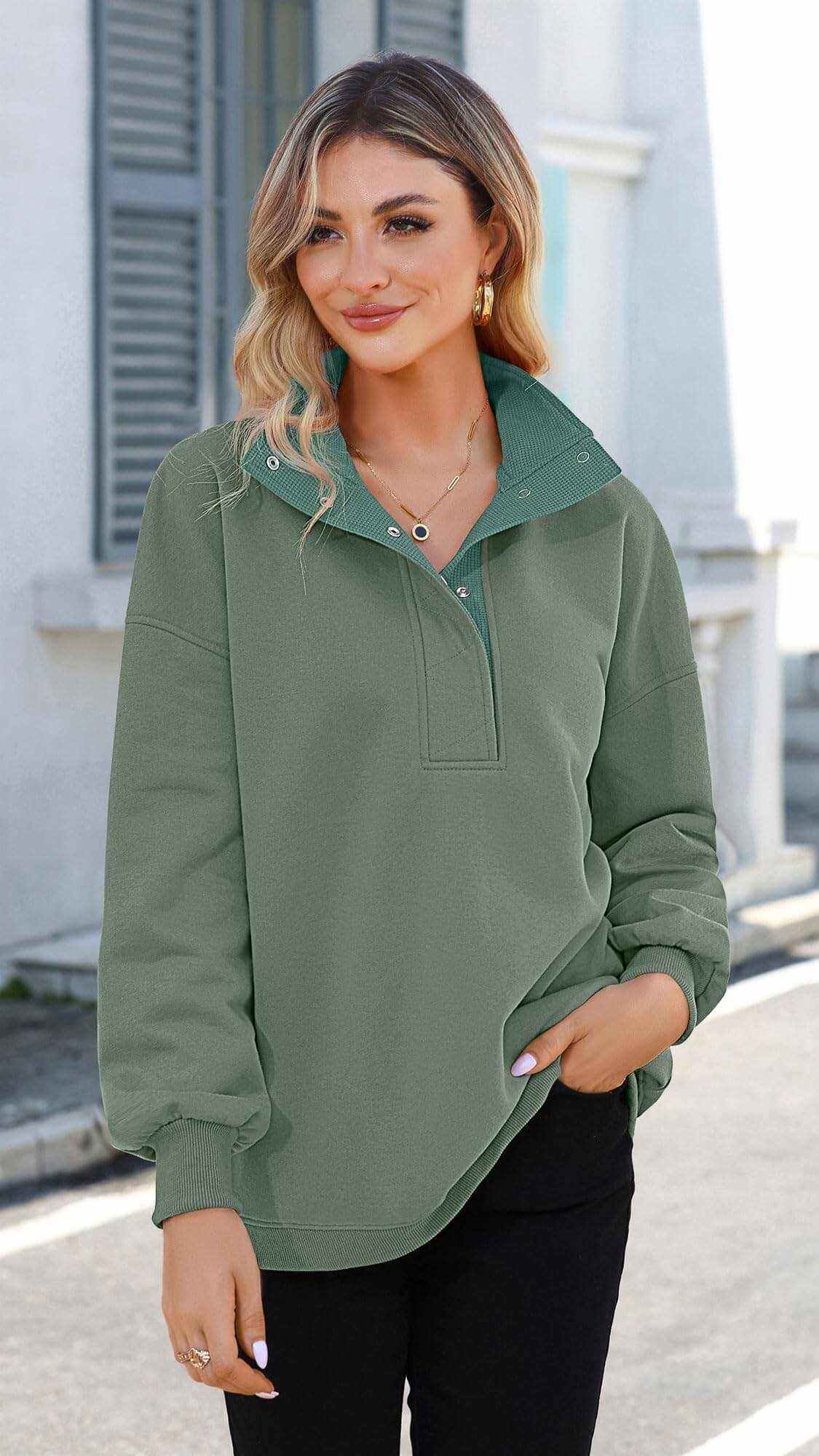 Oversized Sweatshirt Oversized Sweatshirt Women’s fleece-lined Oversized Sweatshirt with mock neck design”