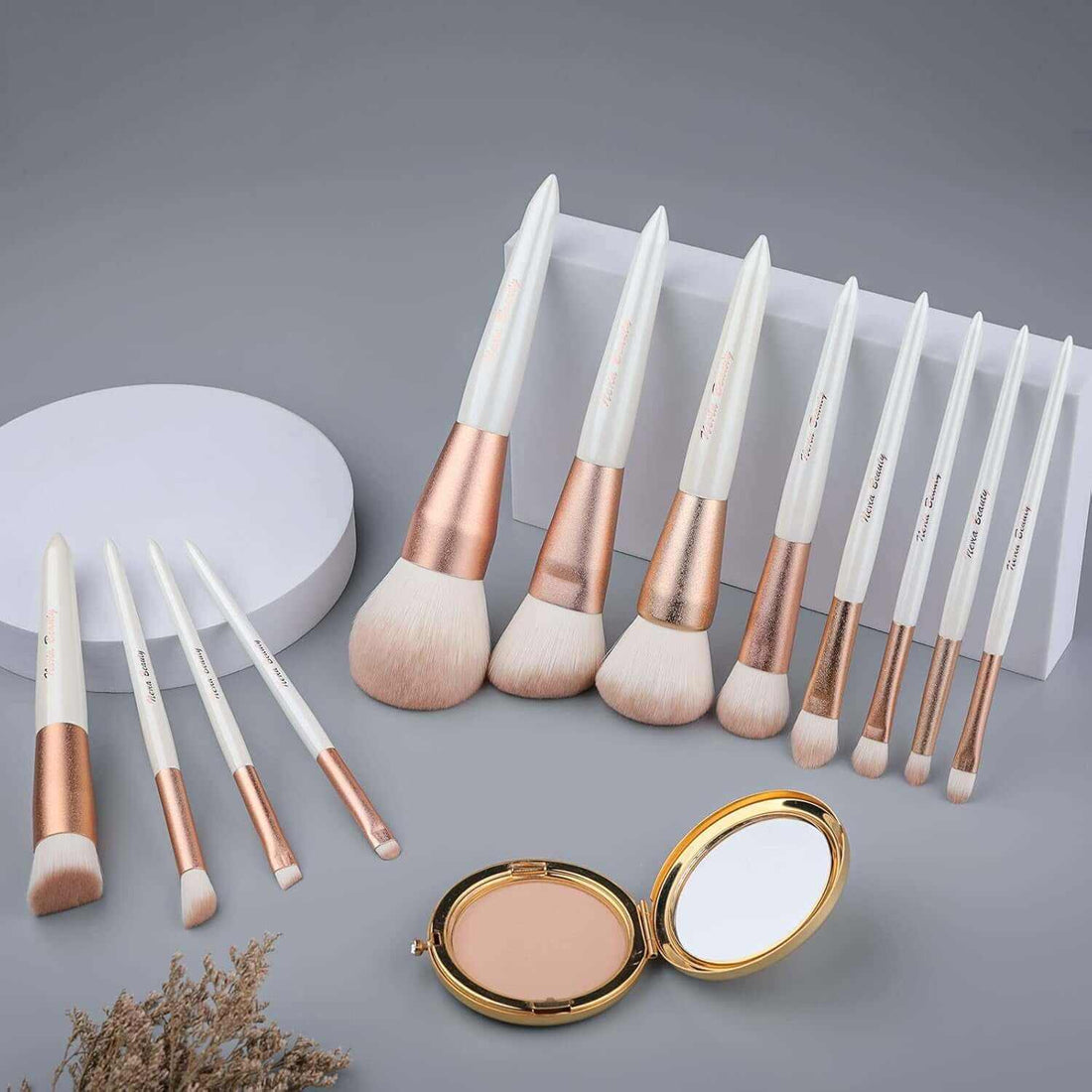 Makeup Brushes Set,  12Pcs Premium Eye Shadow, Eyebrows, Eyeliner, Concealer, Lip Liner，Foundation Makeup Brush White Travel Makeup Set,Cruelty-Free Synthetic Fiber Bristles